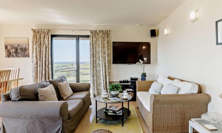 4 Bed in Bridgwater 2