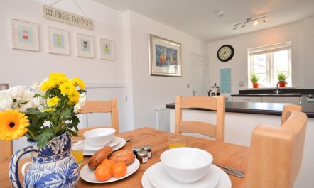 3 Bed in Newquay 3