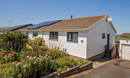 2 Bed in Bude