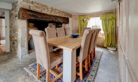 4 Bed in Corfe Castle 4