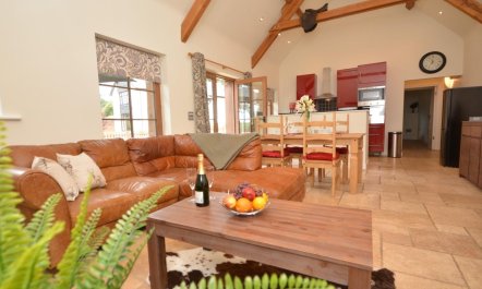 2 Bed in South Molton 1