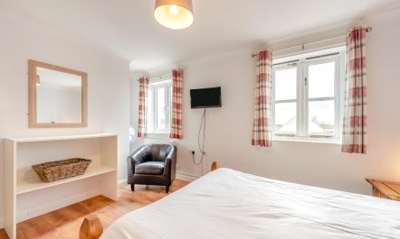 5 Bed in Narberth 9