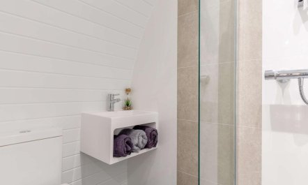 1 Bed in South Brent 7