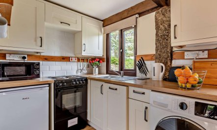 1 Bed in Holsworthy 5