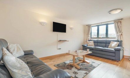3 Bed in Bridport