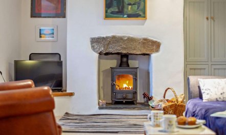 1 Bed in West Polberro 1