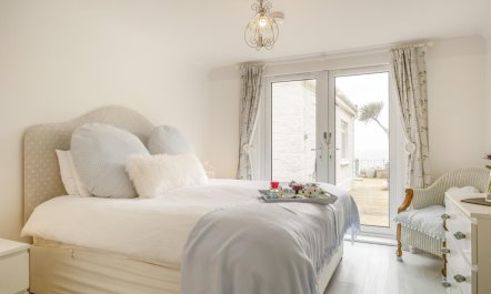 3 Bed in Bonchurch 7