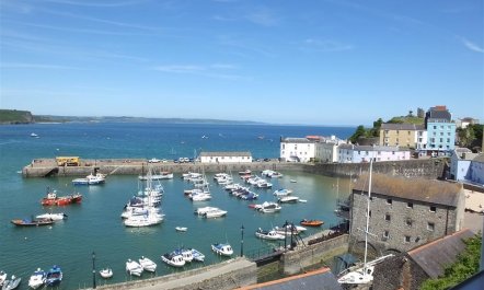 2 Bed in Tenby 7