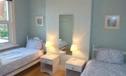 3 Bed in Eastbourne 9