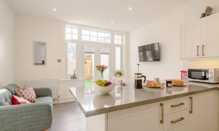 1 Bed in Colwyn Bay 3