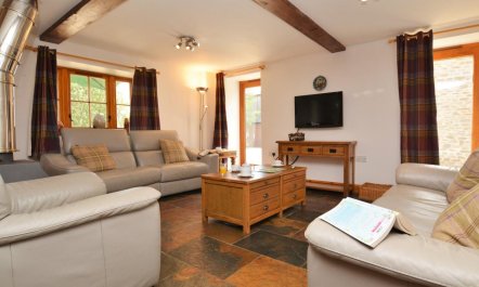 4 Bed in Sherborne 5