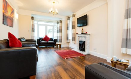 7 Bed in Bideford 8