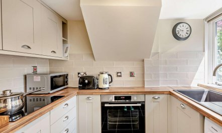 1 Bed in Broadway 5