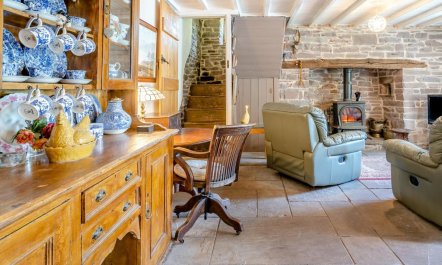 2 Bed in Llanfihangel-nant-Bran 2