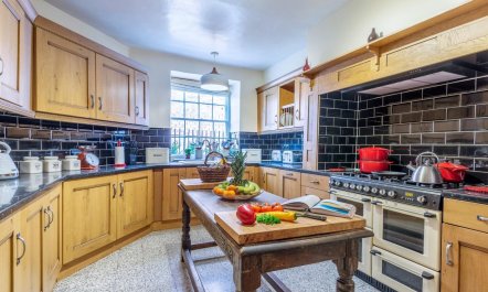 9 Bed in Llanfyllin 2
