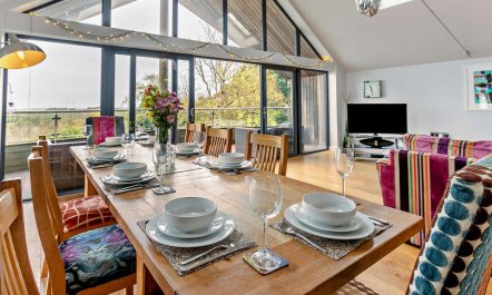 4 Bed in Redruth 2