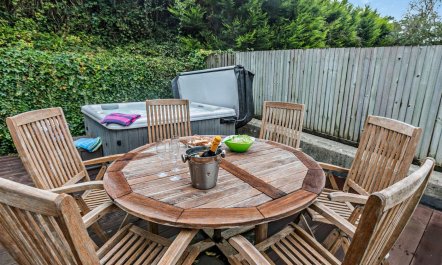 4 Bed in Redruth 6