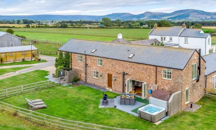 4 Bed in Middlesbrough