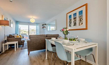 2 Bed in Newquay 1