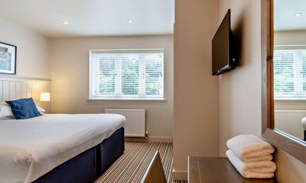 1 Bed in Saundersfoot 9