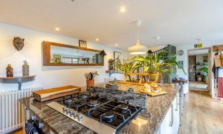 2 Bed in Torrington 8