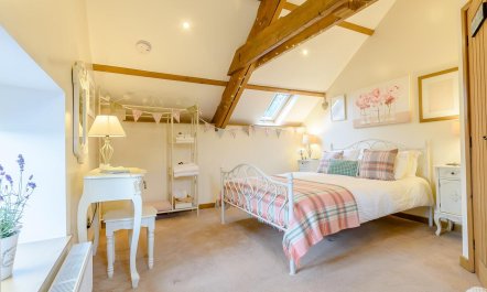 1 Bed in Llandeilo 5