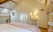 1 Bed in Llandeilo 7