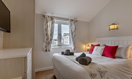 2 Bed in Westward Ho 4