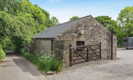 1 Bed in Hope Valley 4