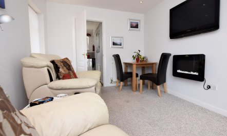 1 Bed in Axminster 4
