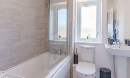 2 Bed in Haverfordwest 8