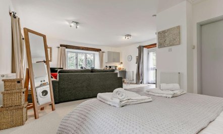 1 Bed in Tavistock 3