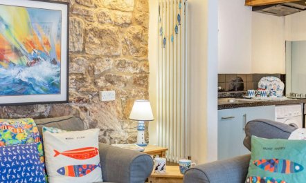 2 Bed in Seahouses 4