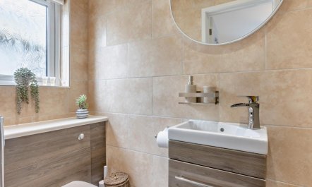 3 Bed in Westward Ho 3