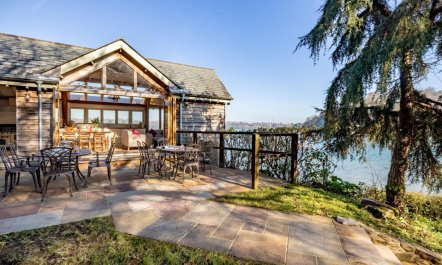 5 Bed in Dartmouth 3