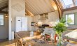 5 Bed in Dartmouth 4