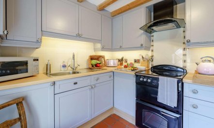 1 Bed in Richmond 8