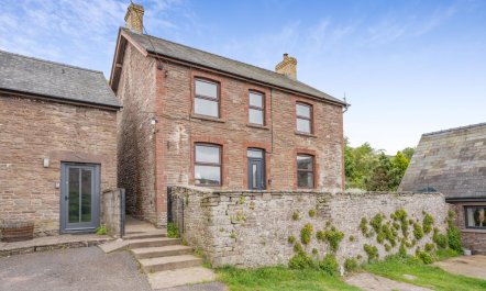 4 Bed in Crickhowell 3