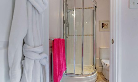 2 Bed in Dronfield 6