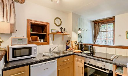 1 Bed in Nr Kendal 3