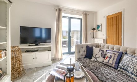 2 Bed in Llanfechell 2