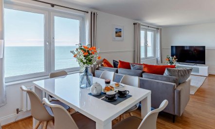 3 Bed in Ilfracombe 1