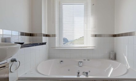 3 Bed in Ilfracombe 9