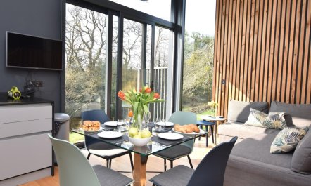 2 Bed in Brecon 3