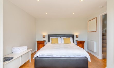 2 Bed in Cardigan 8