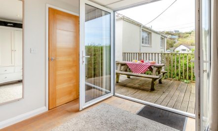 2 Bed in Tresaith 9