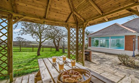 3 Bed in Bideford 2