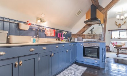 2 Bed in Neen Sollars 9