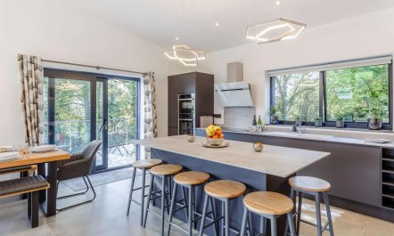 3 Bed in Holsworthy 3