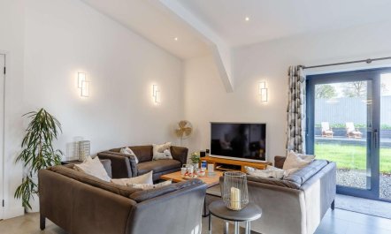 3 Bed in Holsworthy 6